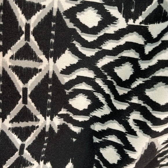 Vintage Tradition Printed Cowl Neck Top Black White Grey 3/4 Sleeves Pullover 2X - Picture 4 of 11